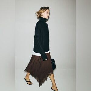 H&M ASYMMETRIC VISCOSE SATIN SKIRT NWT Sz 6